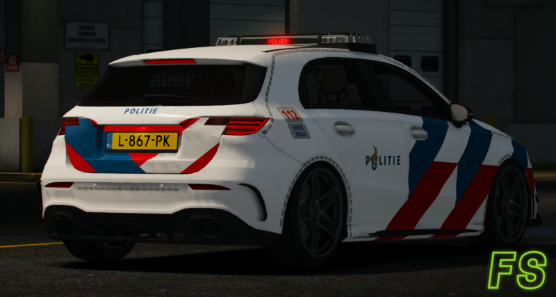 Politie – Benefactor Schlagen XS